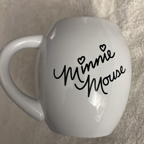 Disney Minnie Mouse Mug - Picture 2 of 4